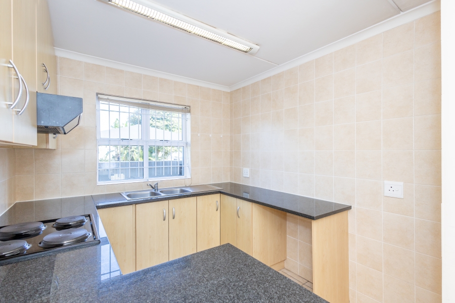 2 Bedroom Property for Sale in Brackenfell South Western Cape